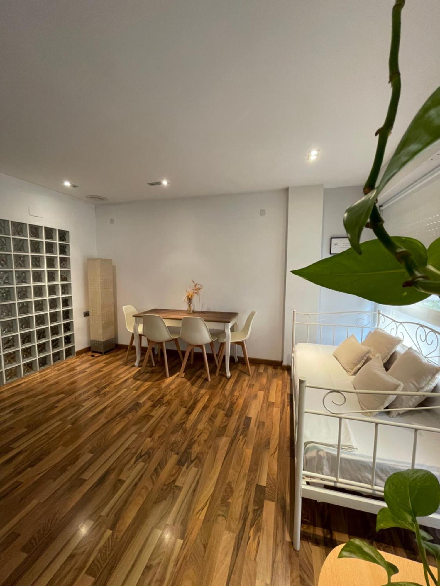 Piso Centrico En Elche Apartment Екстериор снимка